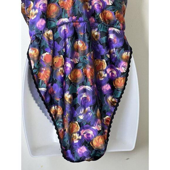 Vintage Myonne Lingerie Dark Floral Lace High Cut Silky Teddy Romper Medium Y2K - Picture 6 of 10